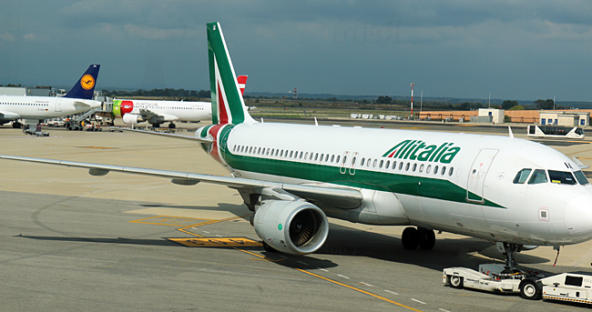 Alitalia airplane with Lufthansa in the background