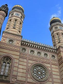 Dohány Street Synagogue in Budapest