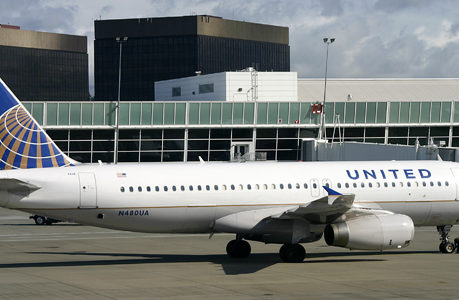 United Airlines Airbus A320-232