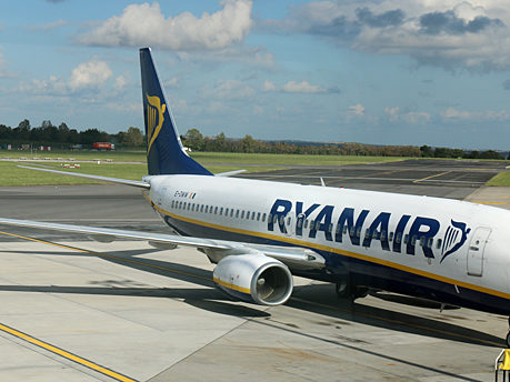 Ryanair airplane