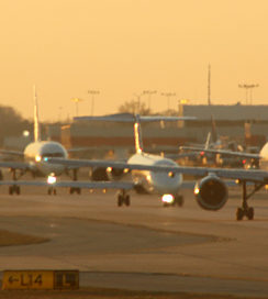 Airplanes on taxiway in Atlanta