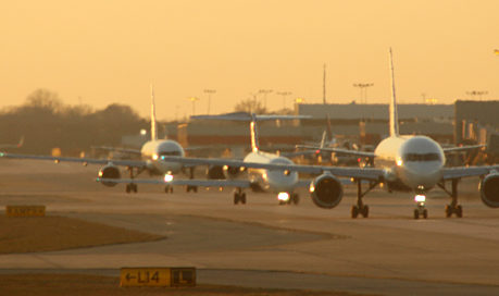 Airplanes on taxiway in Atlanta