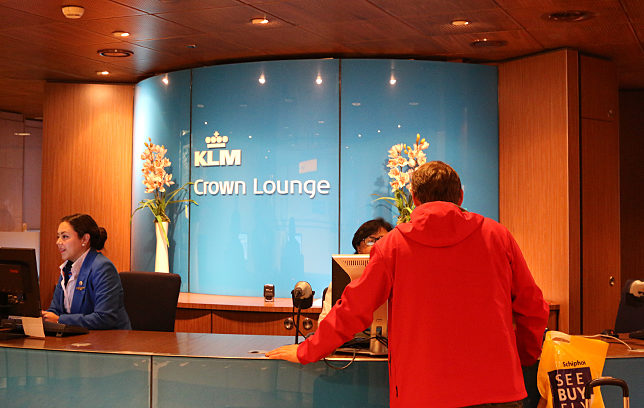 KLM Royal Dutch Airline Crown Lounge