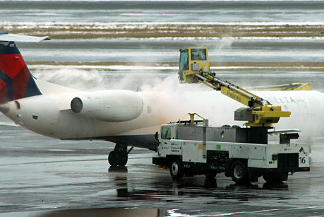 Delta Air Lines deice