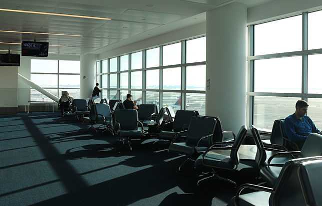 Terminal 4 seats gate