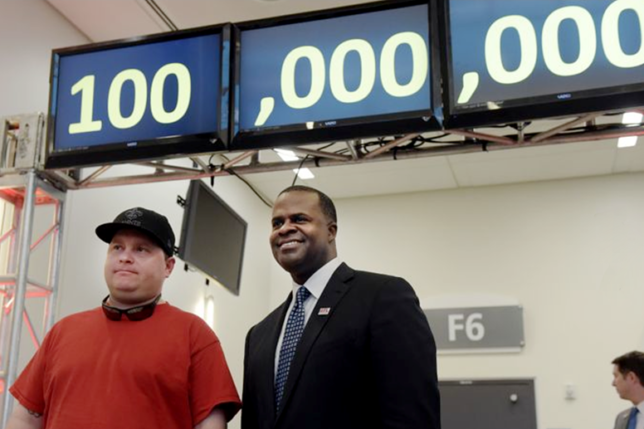 Larry Kendrick Kasim Reed Atlanta airport