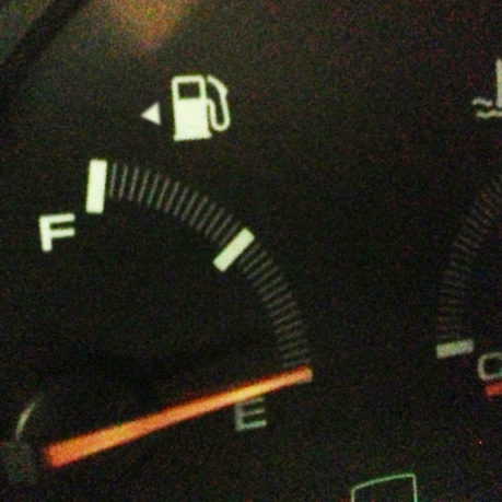 fuel gauge with triangle arrow