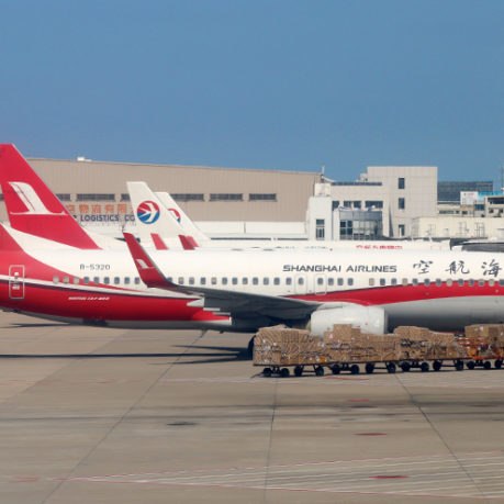 Shanghai Airlines airplanes