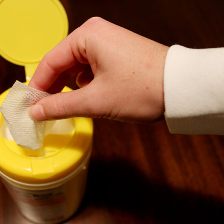 antiseptic wipes