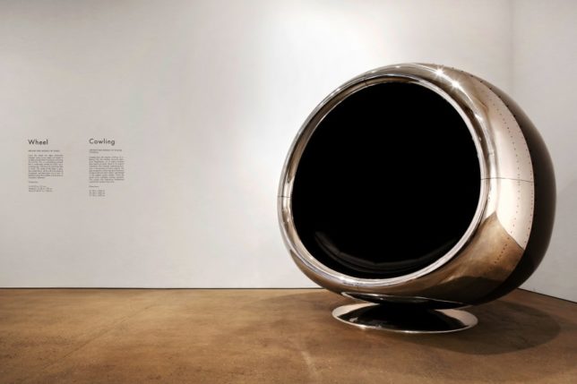 Boeing 737 cowling chair