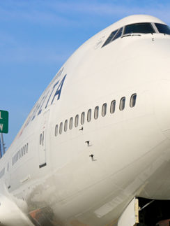 Delta Air Lines Boeing 747-451 airplane
