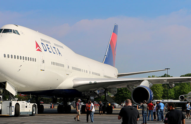 Boeing 747-451 Next to a McDonnell Douglas DC-9-51 Delta Air Lines
