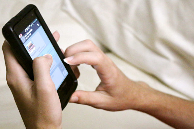 Texting sending text messages