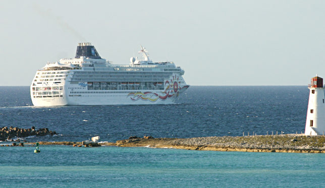 Norwegian Cruise Line Bahamas lighthouse