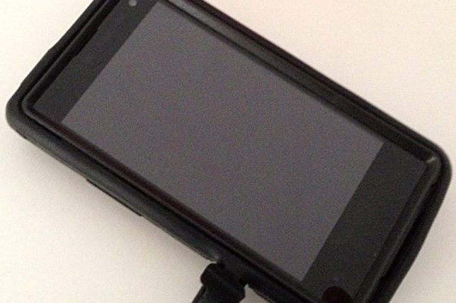 Mobile Telephone Charging Cropped