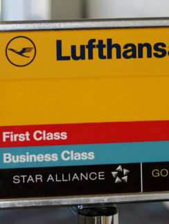 Lufthansa boarding sign