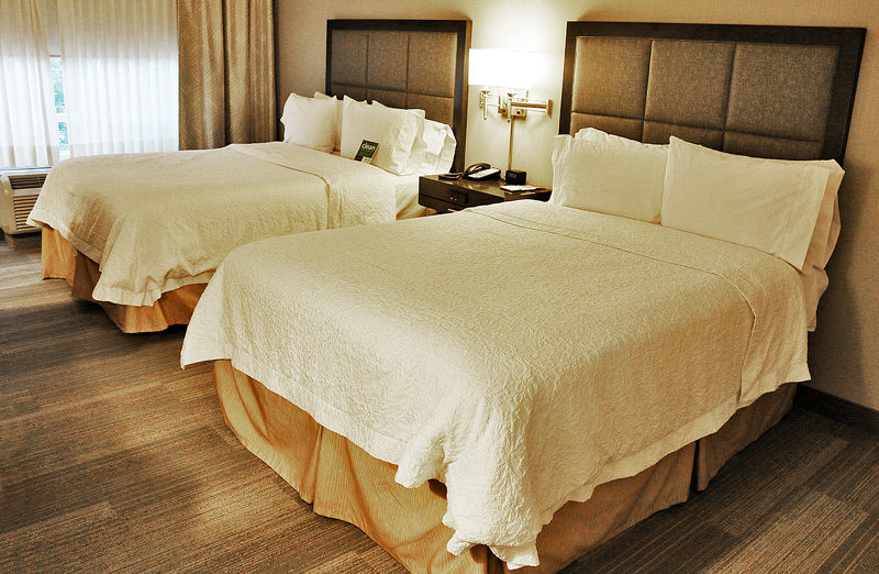 Hampton Inn & Suites By Hilton Calgary — University Northwest