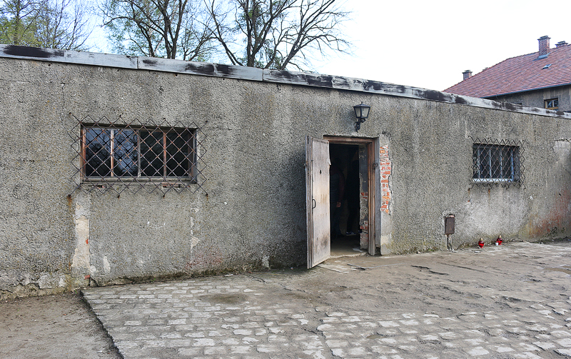 gas chamber Auschwitz-Birkenau