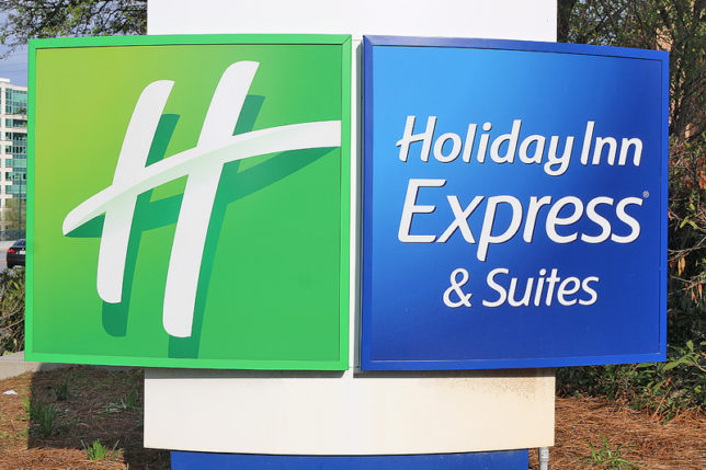 Holiday Inn Express & Suites