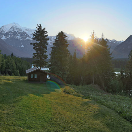 Mount Robson Lodge
