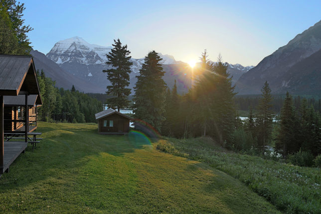 Mount Robson Lodge