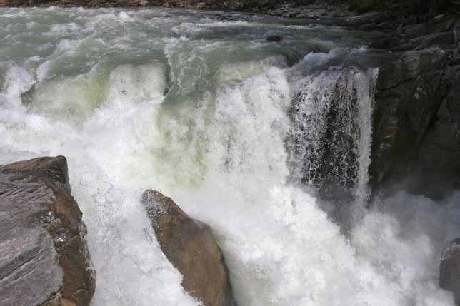 Sunwapta Falls