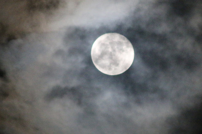 moon clouds