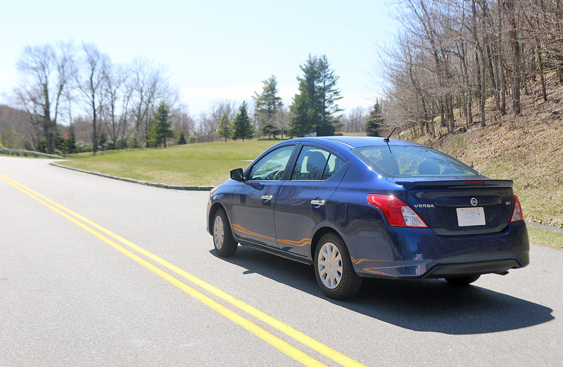 Nissan Versa car Hertz