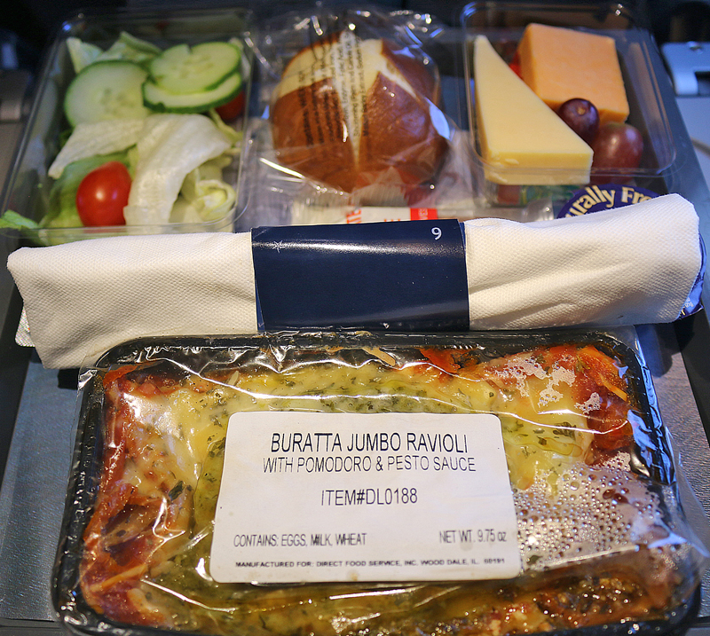 Airbus A350-900 Delta Air Lines meal