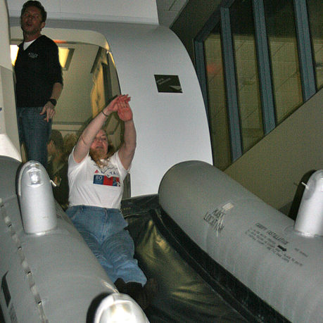 Inflatable evacuation slide