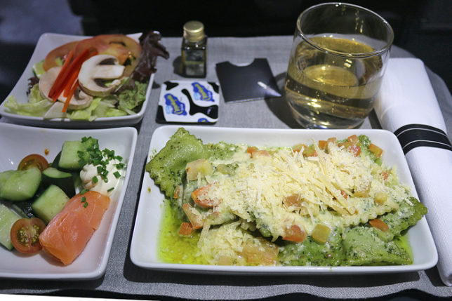 American Airlines International Business Class between Bogota and Miami