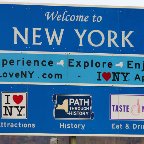 Welcome to New York highway sign