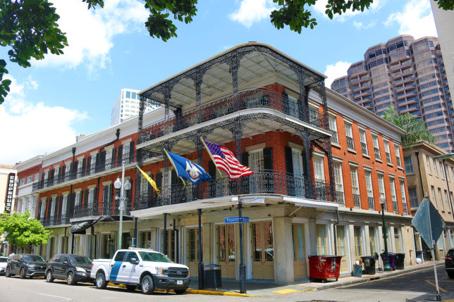 voco Saint James Hotel New Orleans