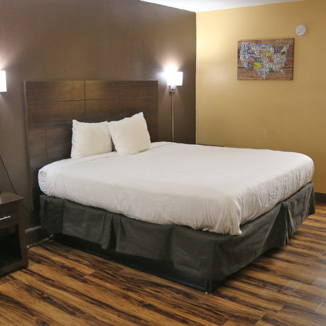 Econo Lodge Columbus Mississippi