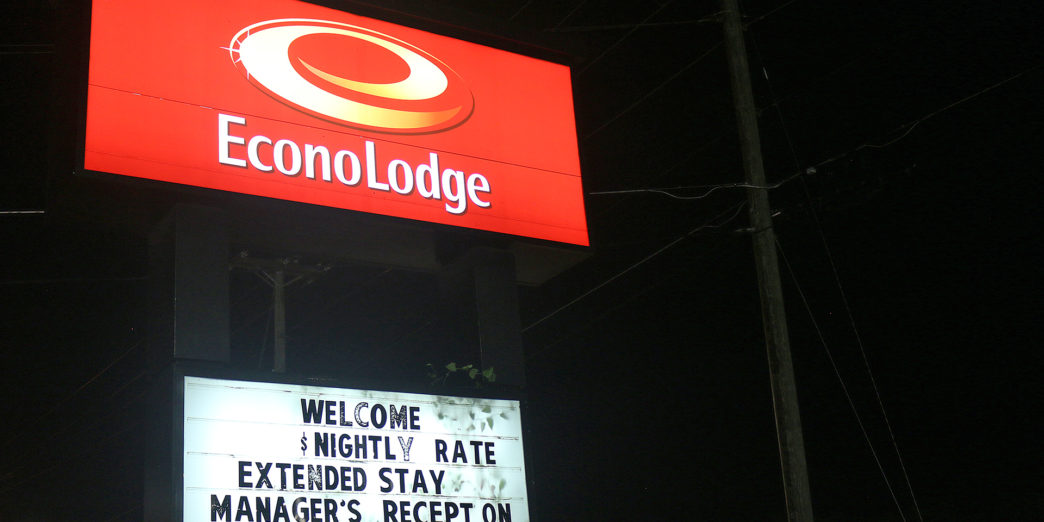 Econo Lodge Columbus Mississippi
