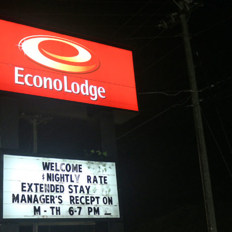 Econo Lodge Columbus Mississippi