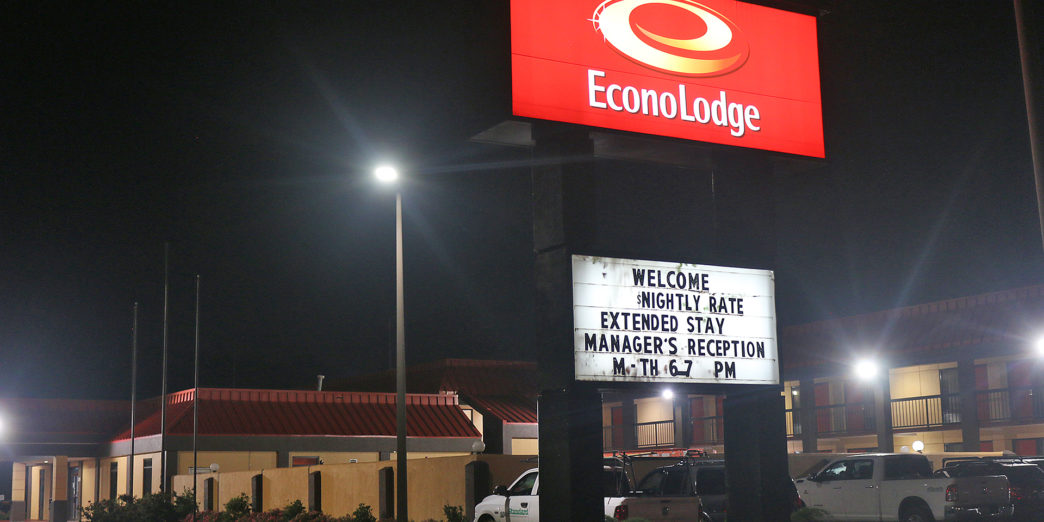 Econo Lodge Columbus Mississippi