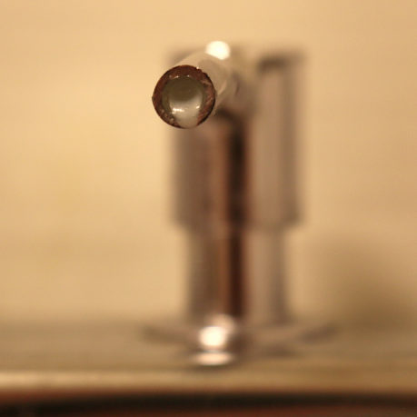 Bulk dispenser nozzle