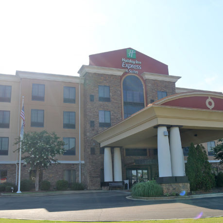 Holiday Inn Express & Suites Fulton Mississippi