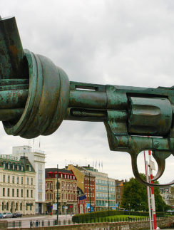 Knotted Gun Malmö Sweden