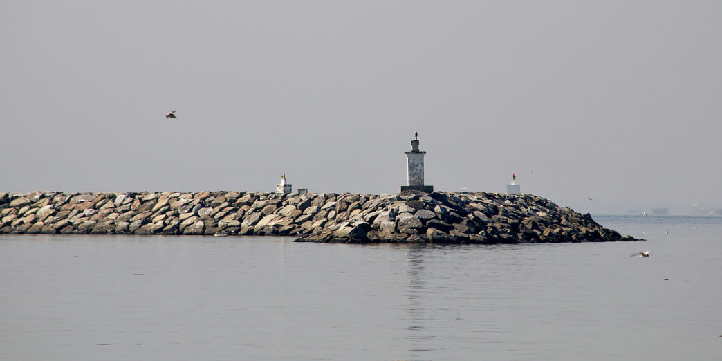 Lighthouse Manila Bay
