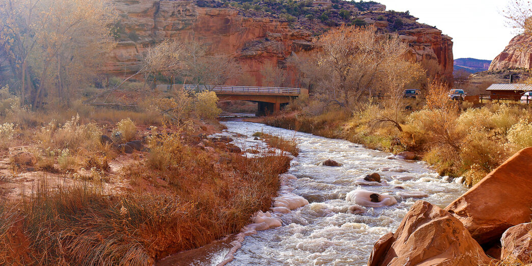 Hickman Bridge Trail Capitol Reef National Park Utah