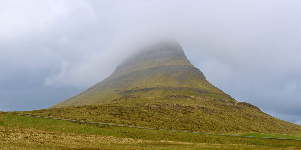 Mount Kirkjufell Kirkjufellsfoss Iceland