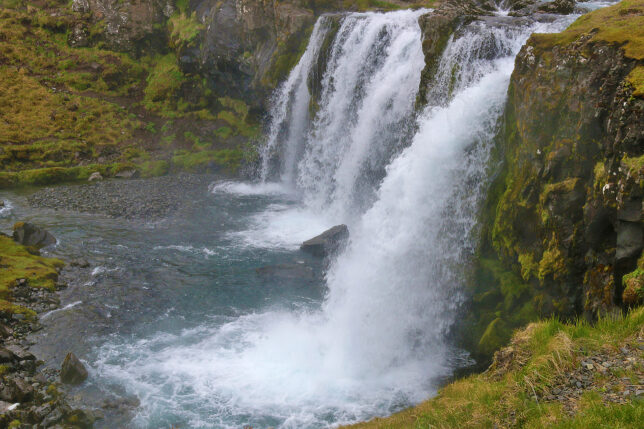Kirkjufellsfoss Iceland