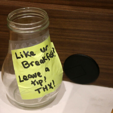 Breakfast attendant tip gratuity