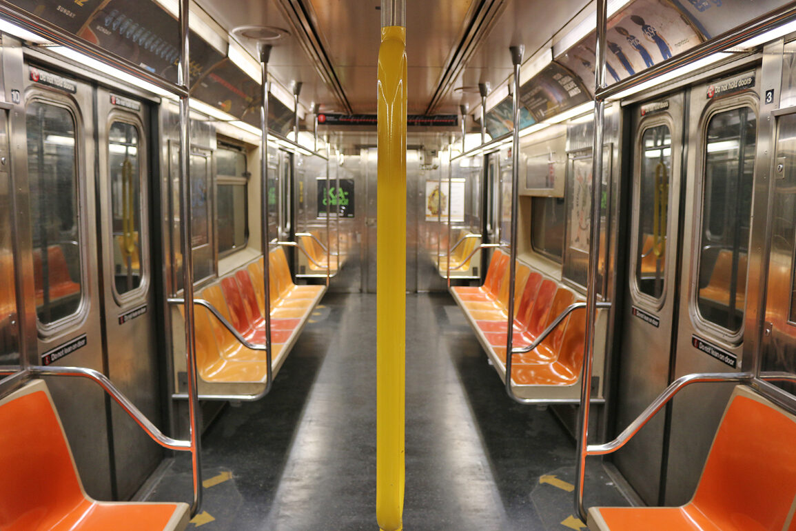 National Guard Deployed at Subway Stations in New York - The Gate