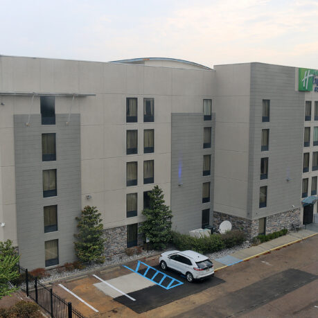 Holiday Inn Express & Suites Jackson Downtown - Coliseum