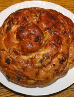 a round bread on a plate