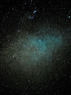 a starry sky with many small stars