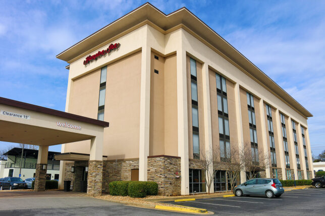 a building with a welcome sign